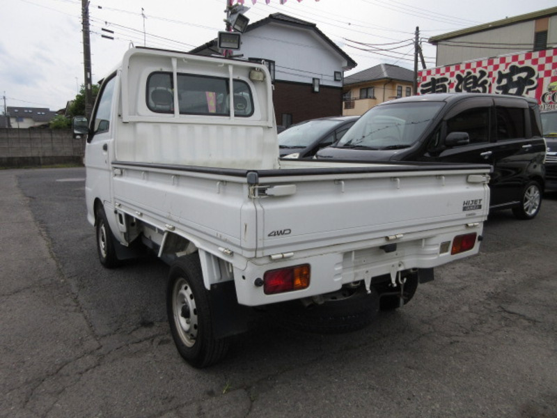 HIJET TRUCK-1