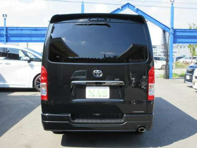 HIACE VAN-6