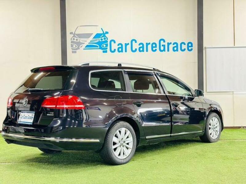 PASSAT VARIANT-10