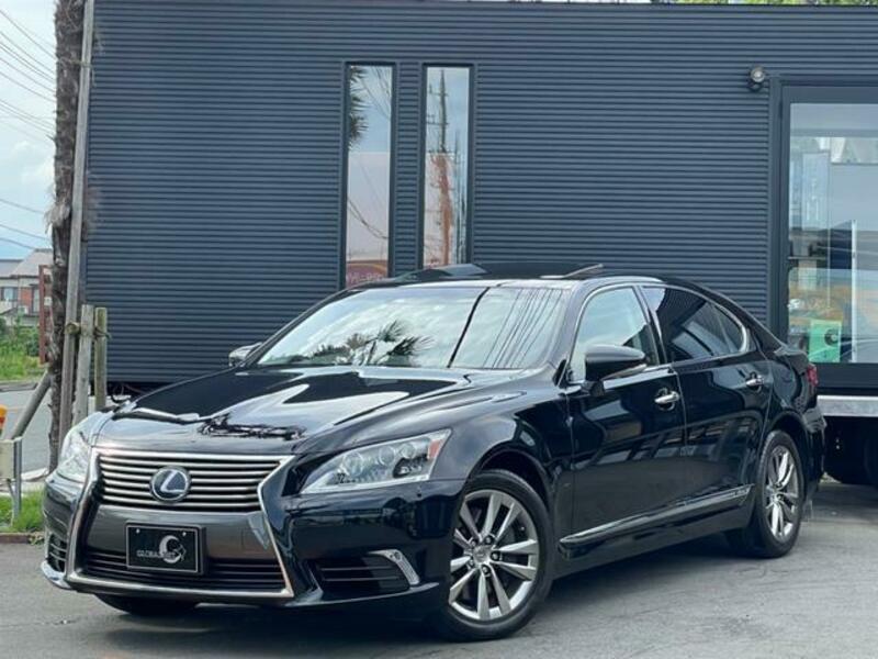 LEXUS　LS