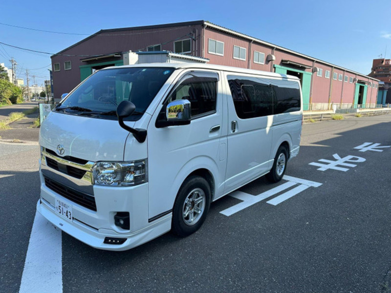 HIACE VAN