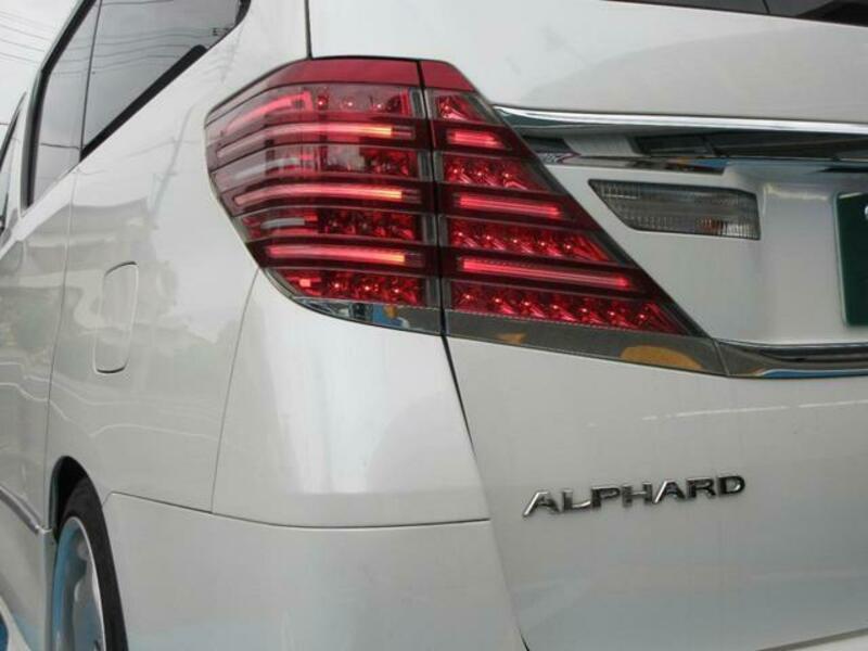 ALPHARD-17