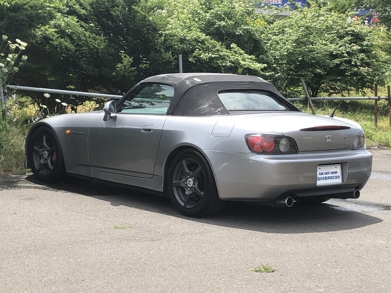 S2000-18