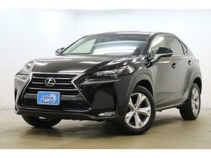 LEXUS　NX