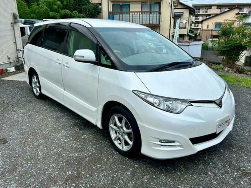 TOYOTA　ESTIMA