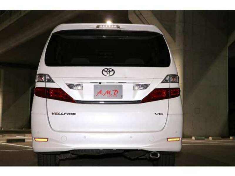 VELLFIRE-7