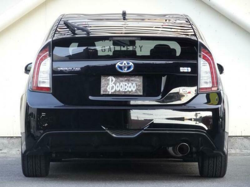 PRIUS-6