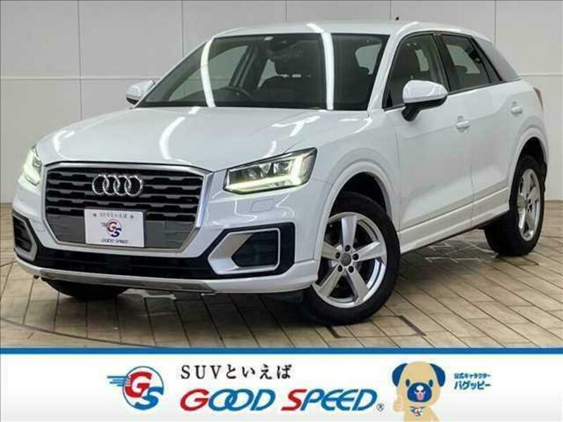 AUDI　Q2