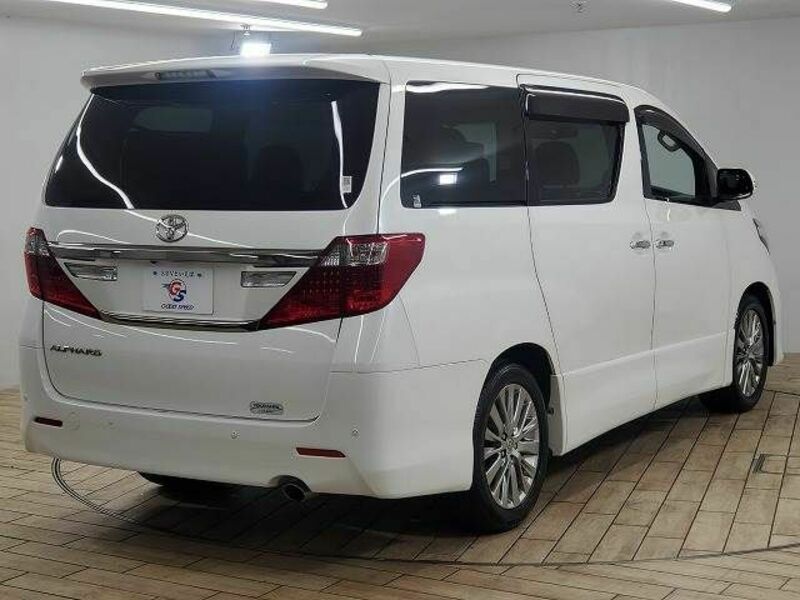 ALPHARD-15