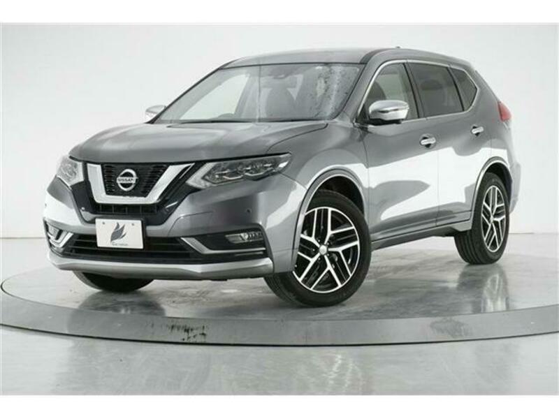 NISSAN　X-TRAIL