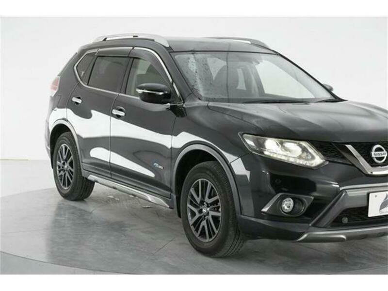 X-TRAIL-4