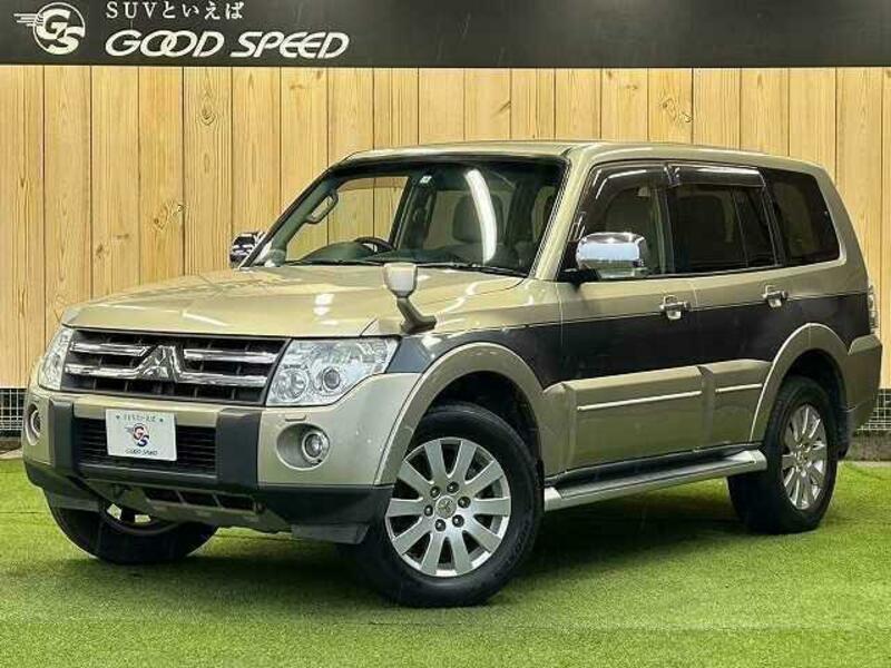 MITSUBISHI　PAJERO