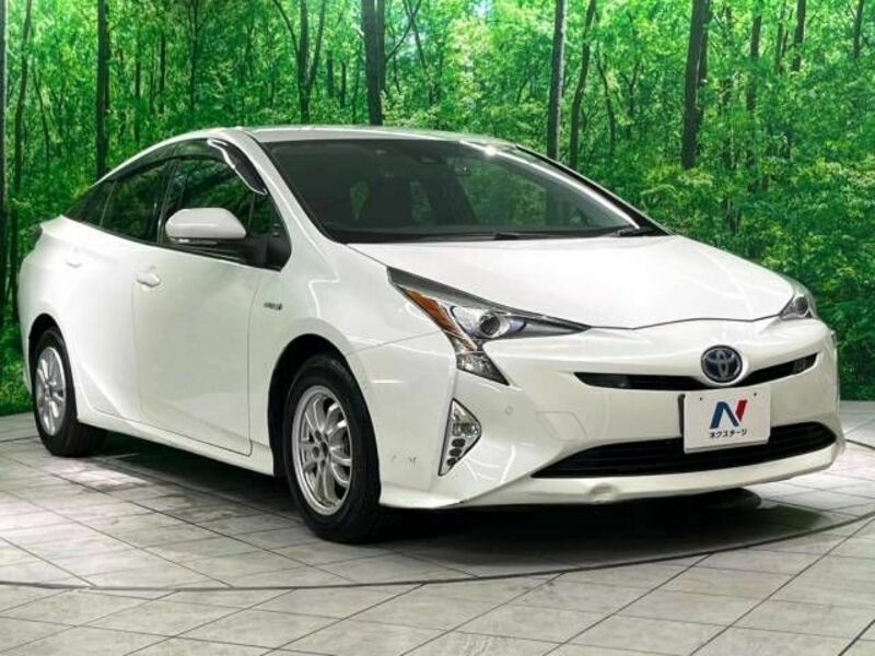 PRIUS-16