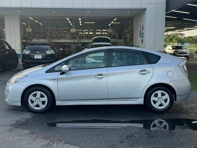 PRIUS-15