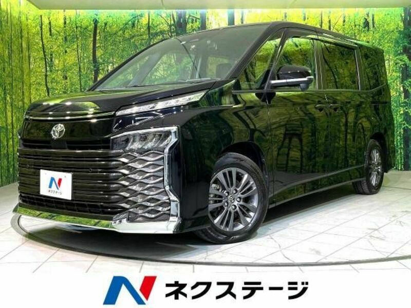 TOYOTA　VOXY