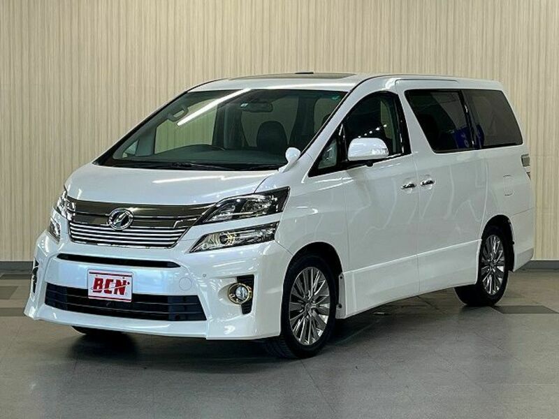 TOYOTA　VELLFIRE