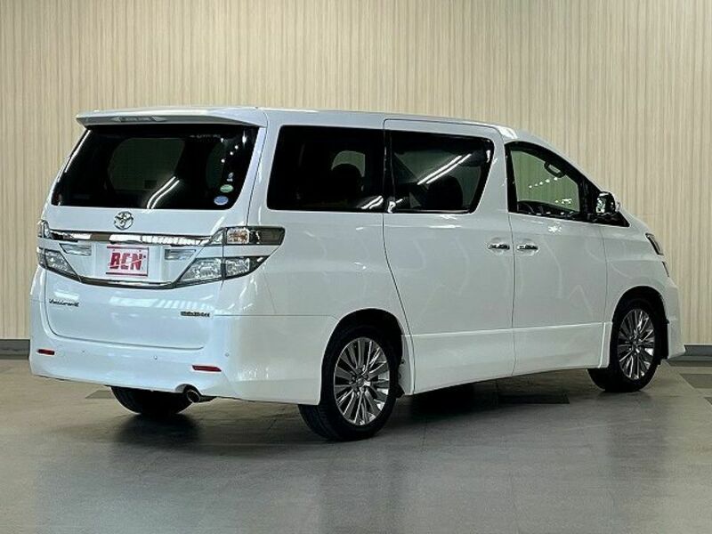 VELLFIRE-2