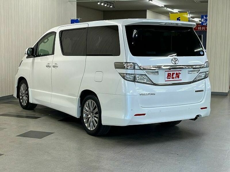 VELLFIRE-8