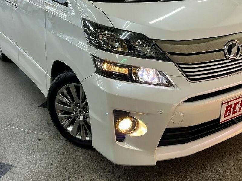 VELLFIRE-25