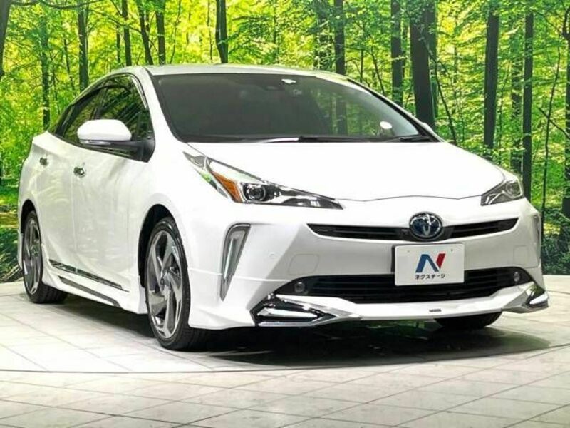 PRIUS-16