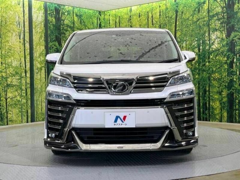 VELLFIRE-15