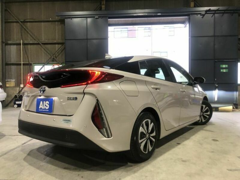 PRIUS PHV-2