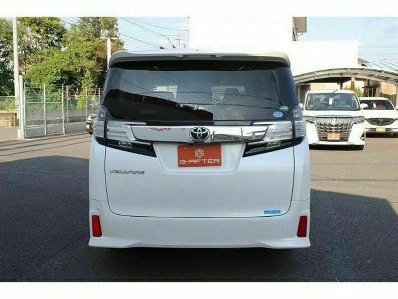 VELLFIRE-7