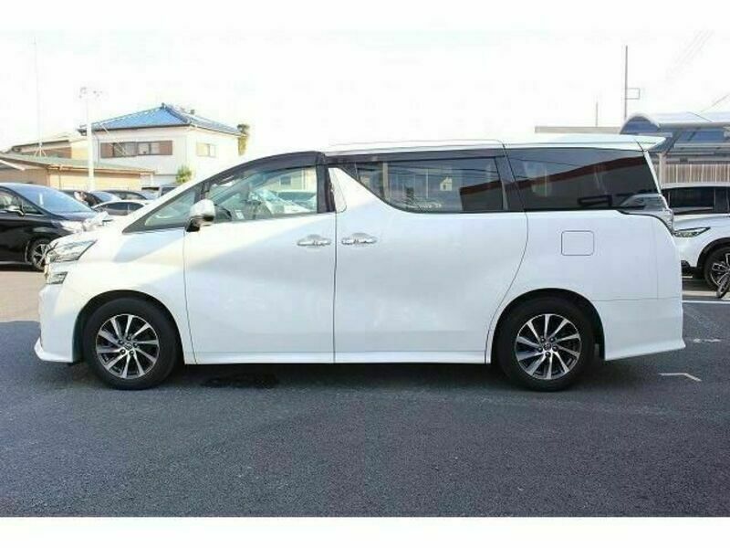 VELLFIRE-8