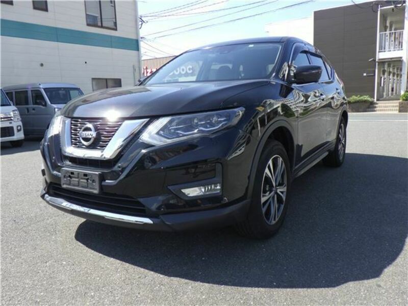 NISSAN　X-TRAIL