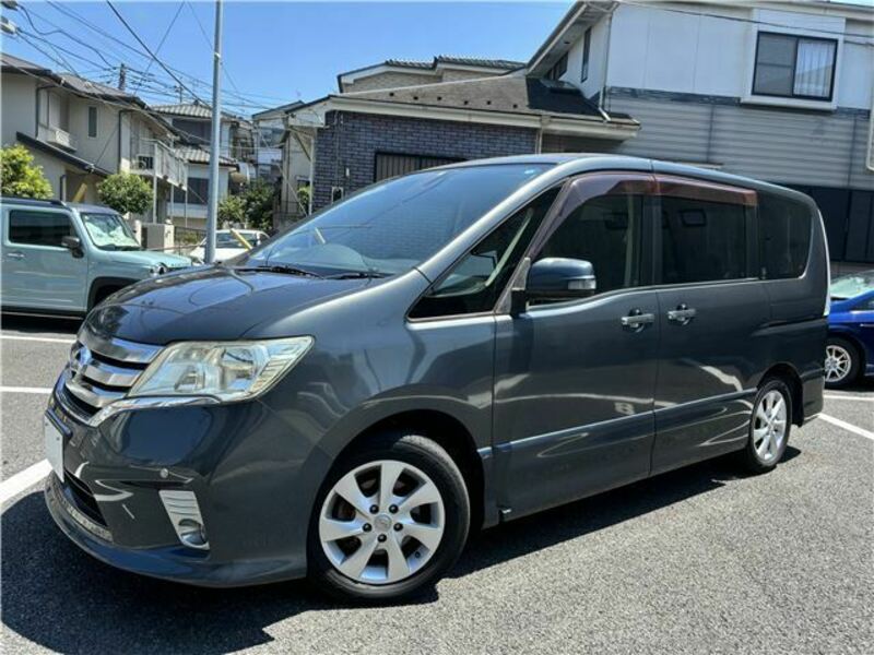 NISSAN　SERENA