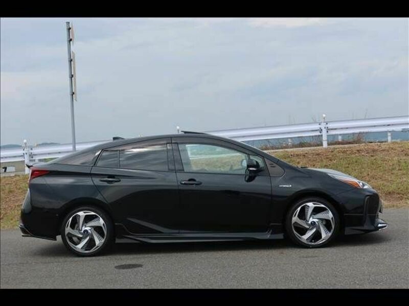 PRIUS-5