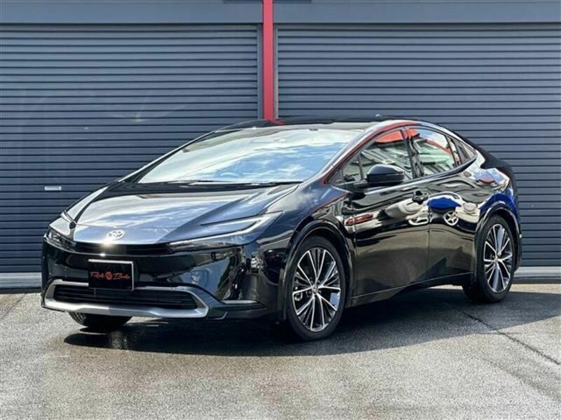 TOYOTA　PRIUS