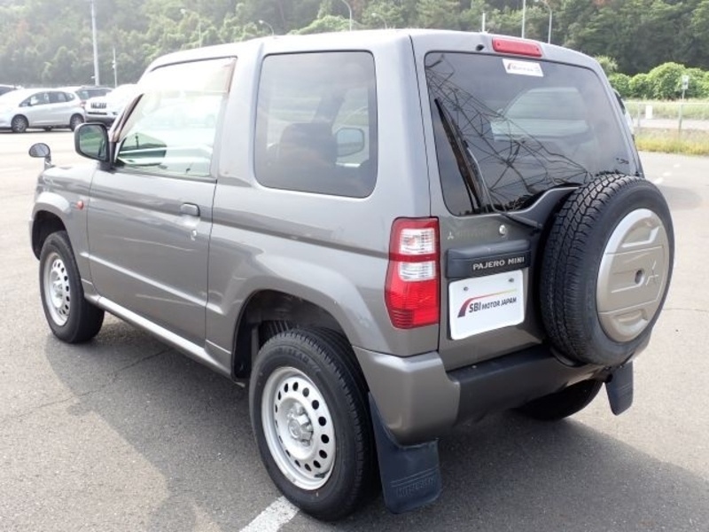 PAJERO MINI-2