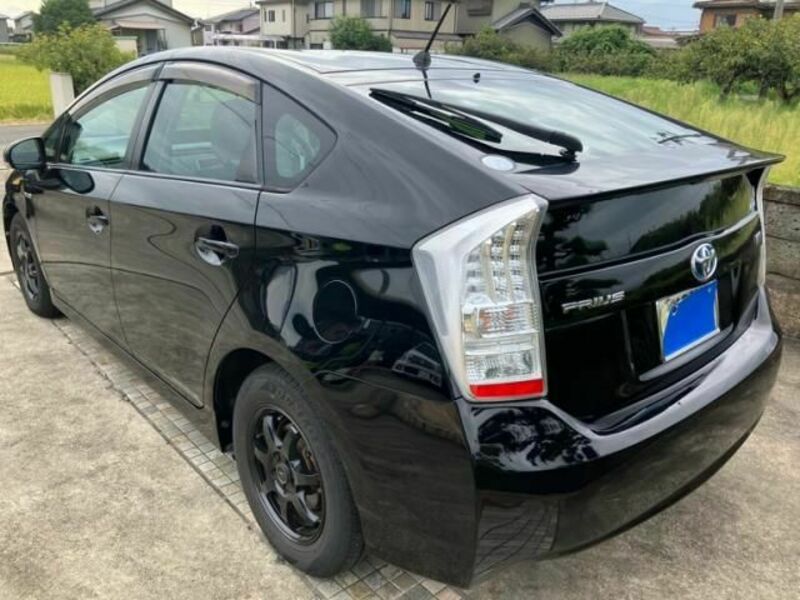 PRIUS-2