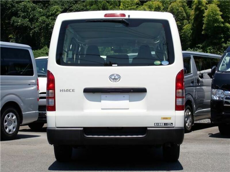 HIACE VAN