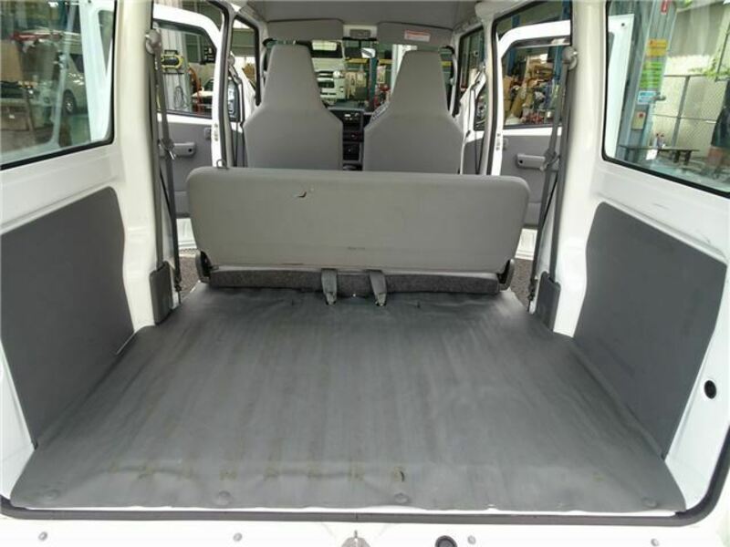 MINICAB VAN-7