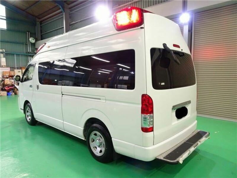 HIACE-5