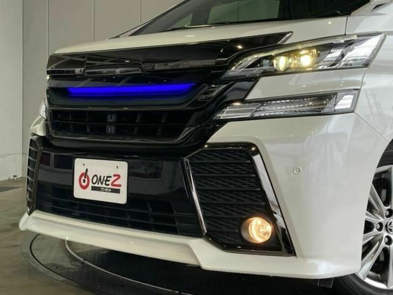 VELLFIRE-4