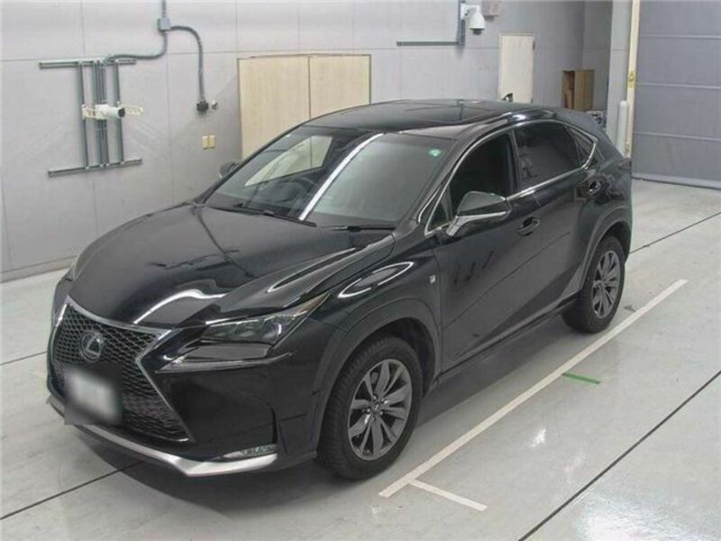 LEXUS　NX