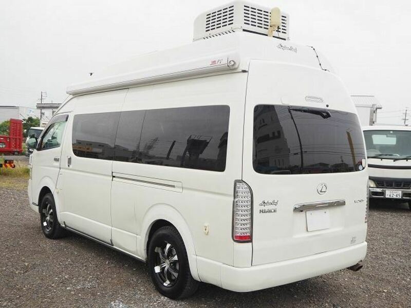 HIACE-4