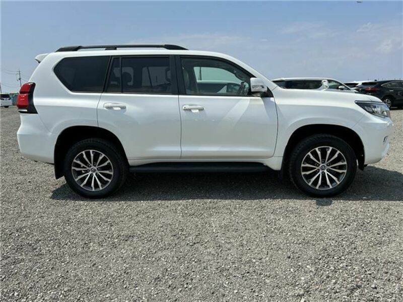 LAND CRUISER PRADO-5