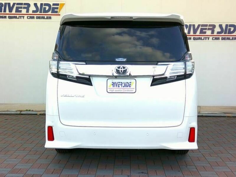 VELLFIRE-46