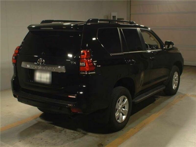 LAND CRUISER PRADO-1