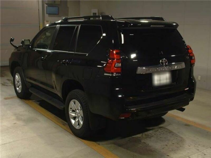 LAND CRUISER PRADO-4