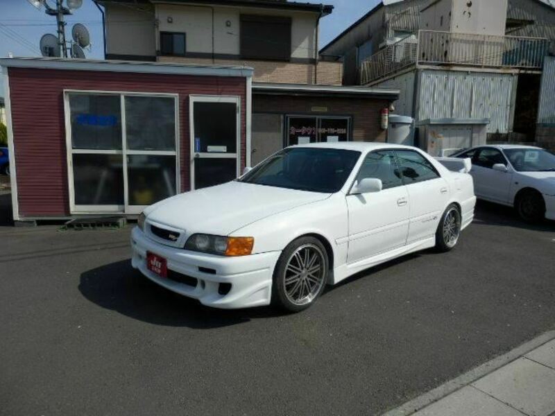 TOYOTA　CHASER