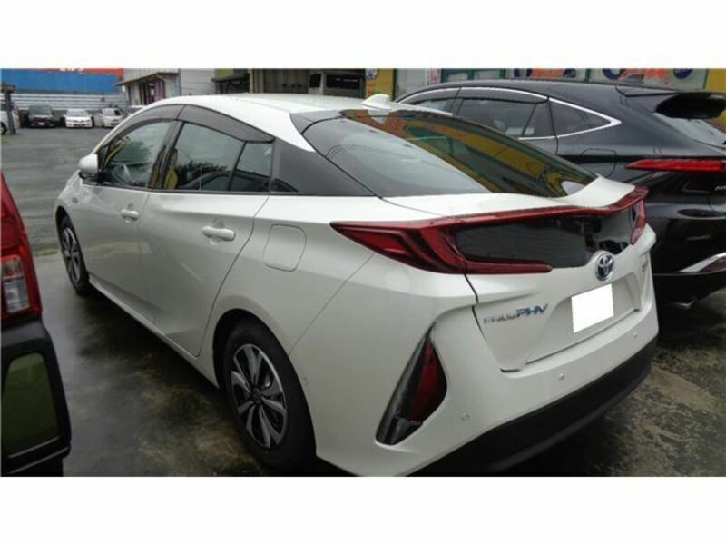 PRIUS PHV-3