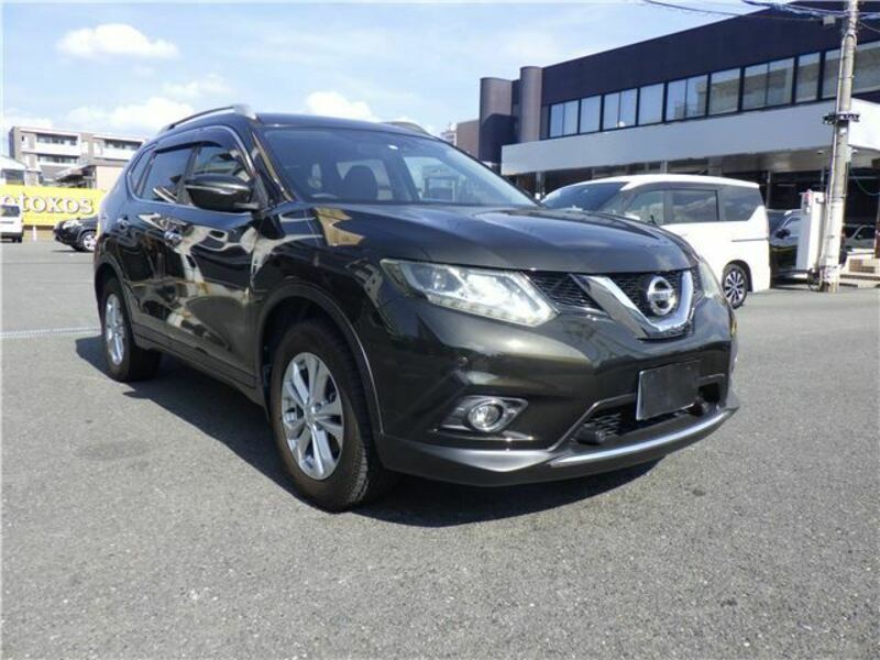 X-TRAIL-1