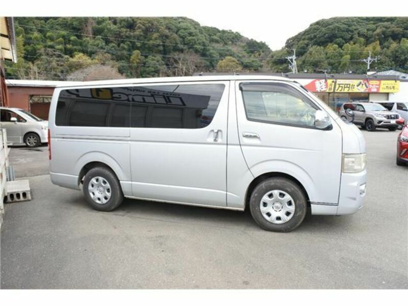 HIACE VAN-29