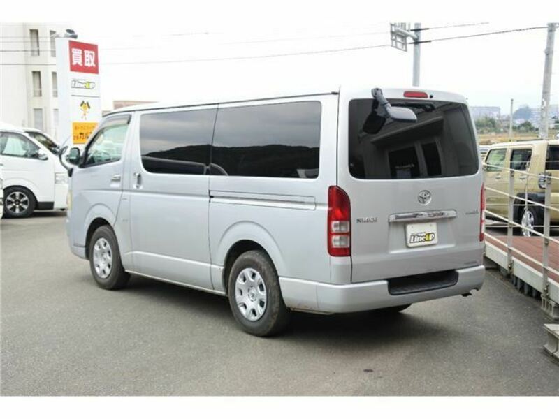 HIACE VAN-31