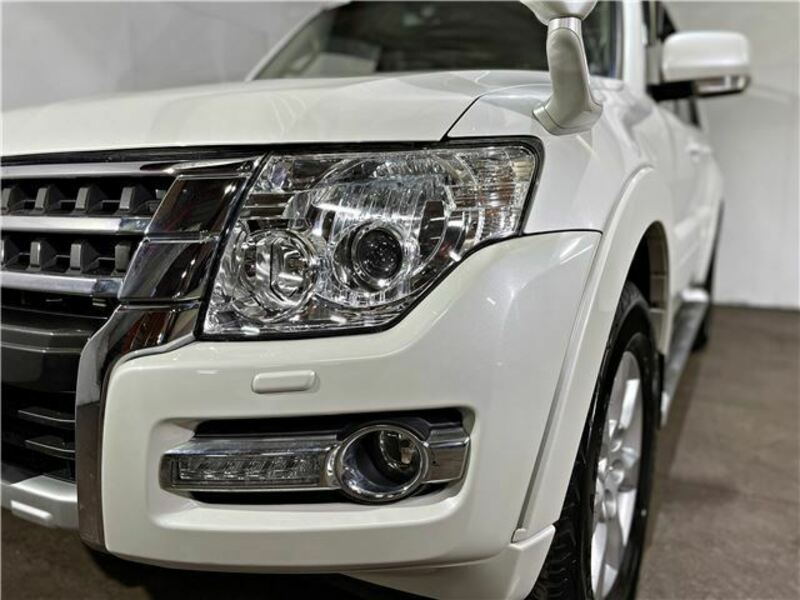 PAJERO-3